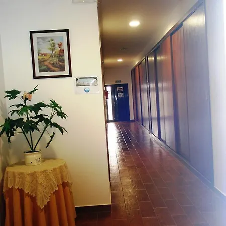 Local Ceu-azul Porto de Mós