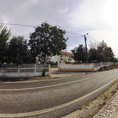 Local Ceu-azul Πανσιόν Porto de Mós