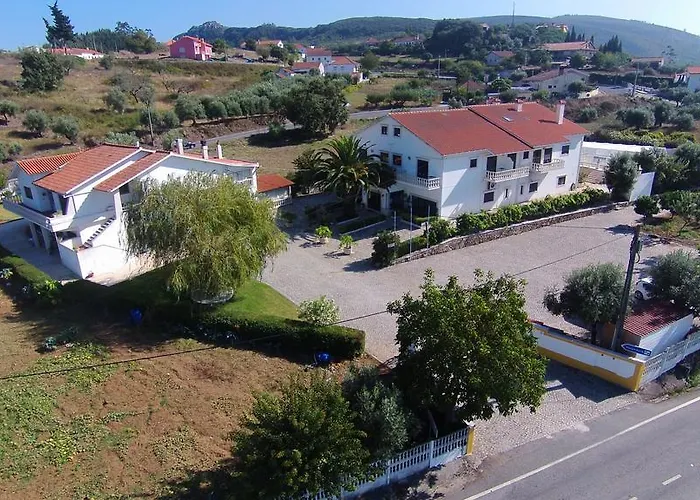 Local Ceu-azul Porto de Mós