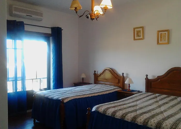 Local Ceu-azul Konukevi Porto de Mós