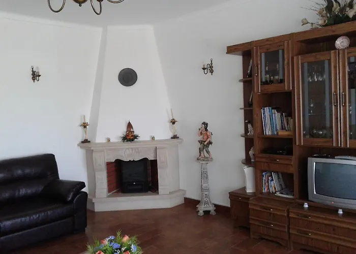 Local Ceu-azul Konukevi Porto de Mós