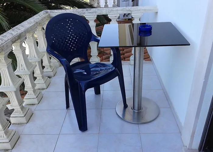 Local Ceu-azul Konukevi Porto de Mós