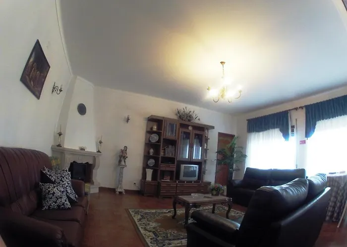 Local Ceu-azul Konukevi